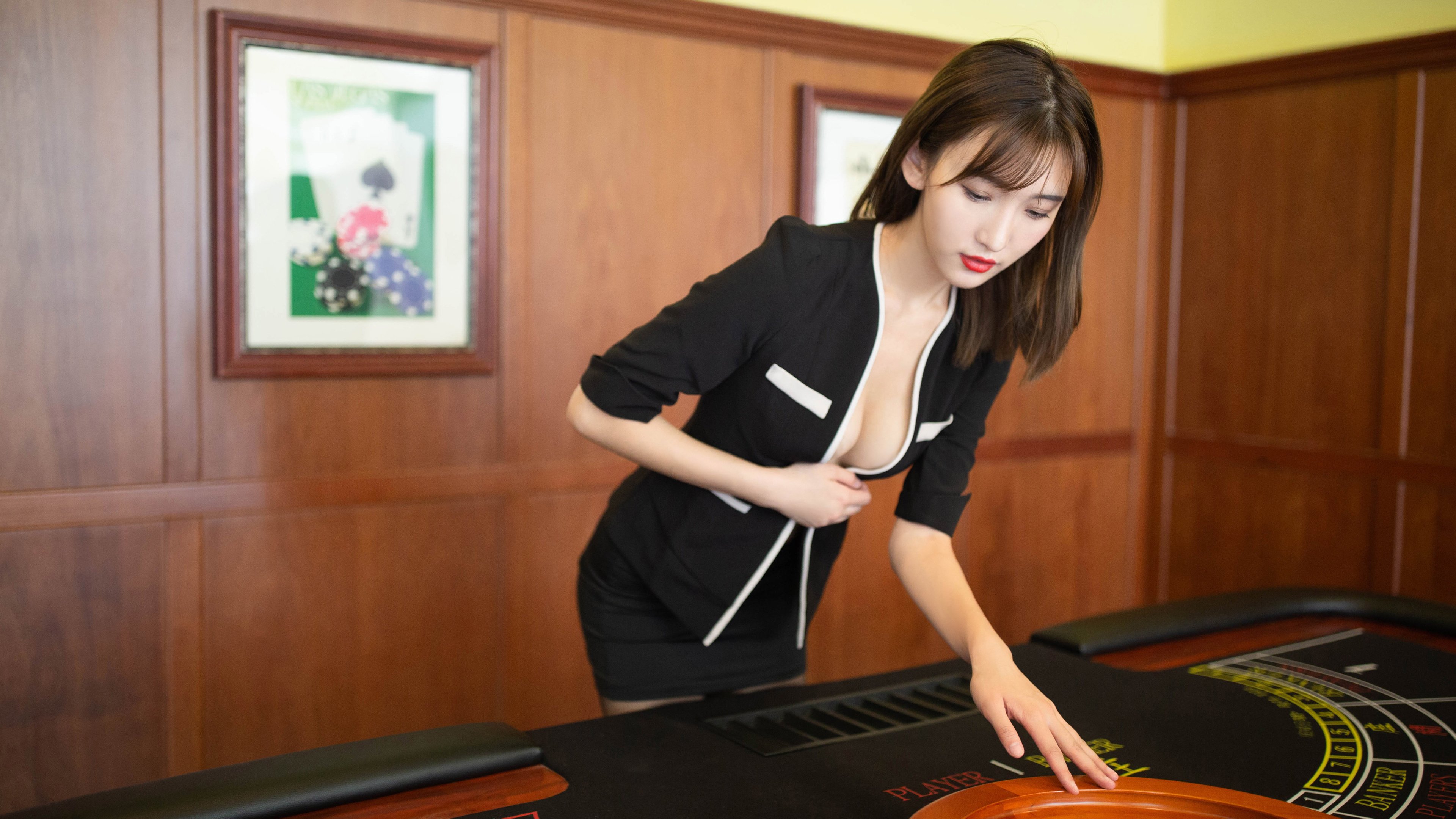 _野外定向漂流:团队协作的极限考验_,在野外如何定向