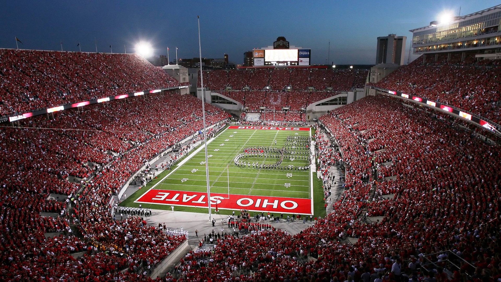 _金属未来：硬核科技打造爆炸式运动装备_，金属爆破