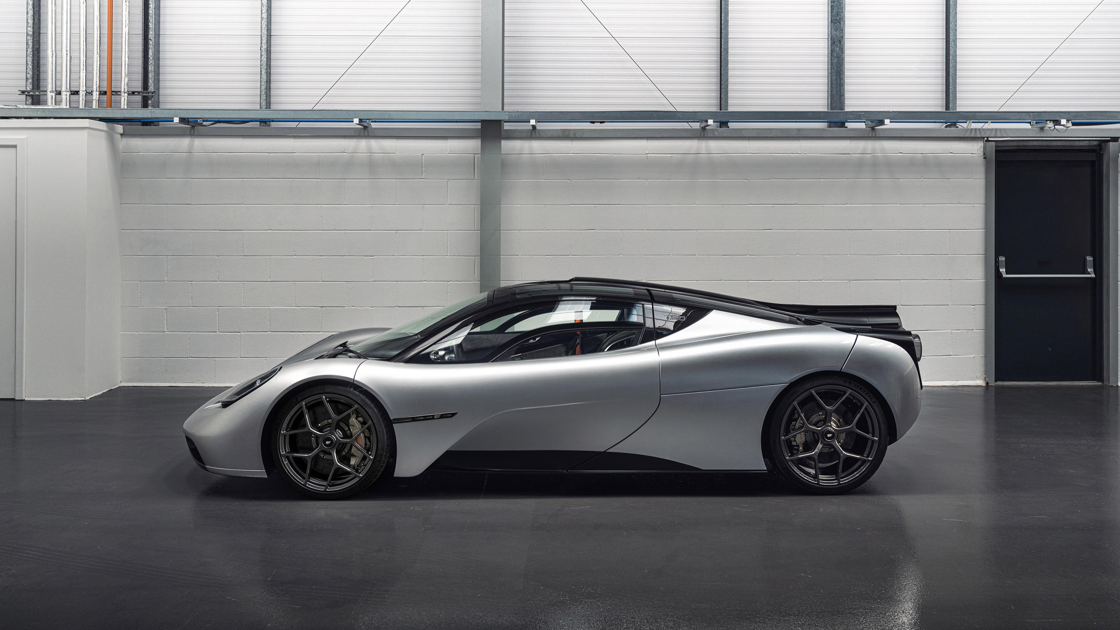 九游游戏中心-_高原特训赛：在稀薄空气中锻炼身体极限_，高原是空气稀薄还是氧气稀薄