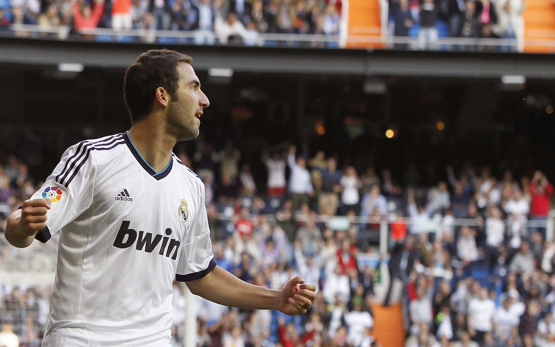 九游下载安装-“德甲最后几轮逐渐升温，夺冠仍悬未决”，德甲收官