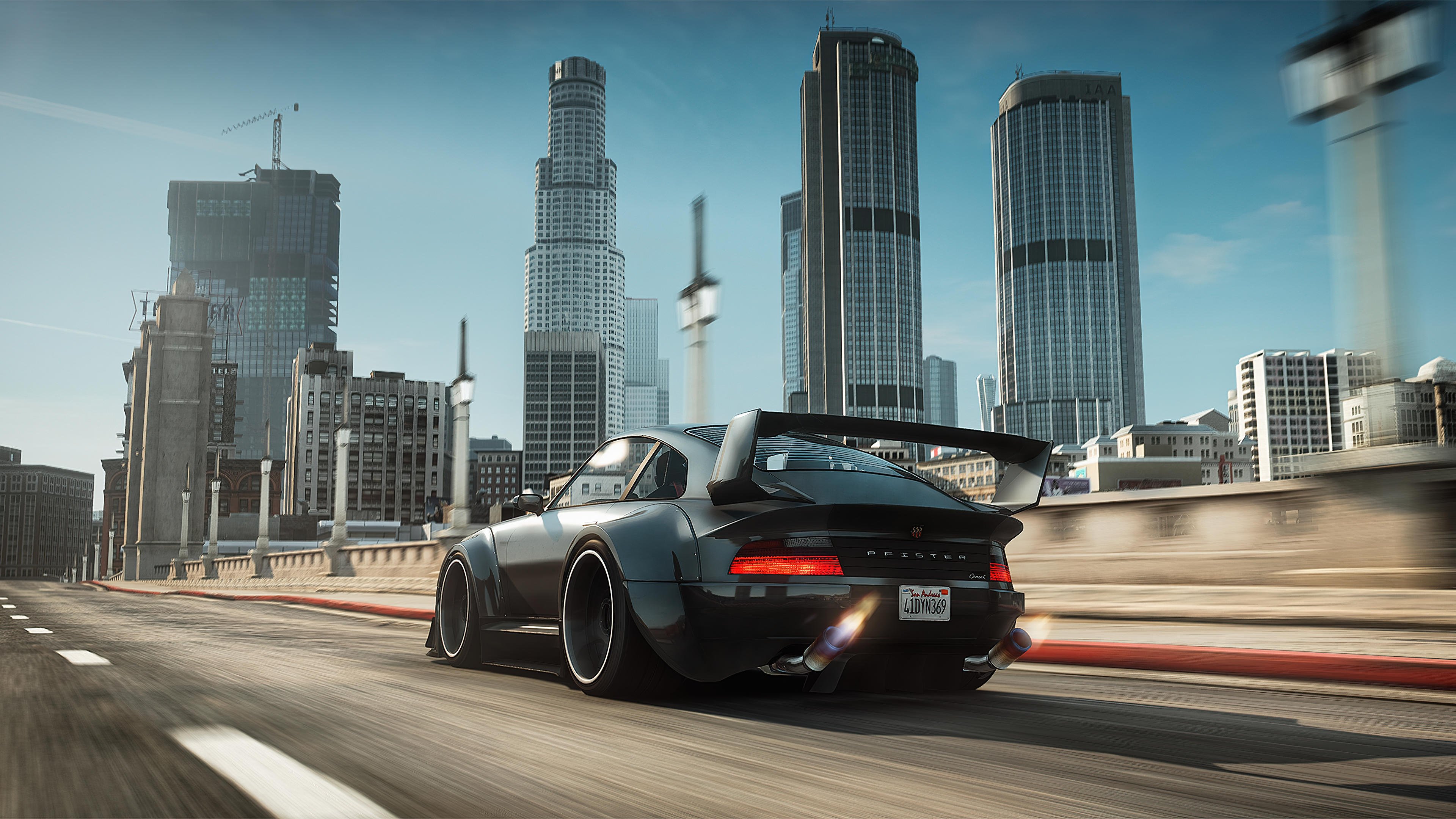 “极速逆转!车手在绝境中实现惊天翻盘”